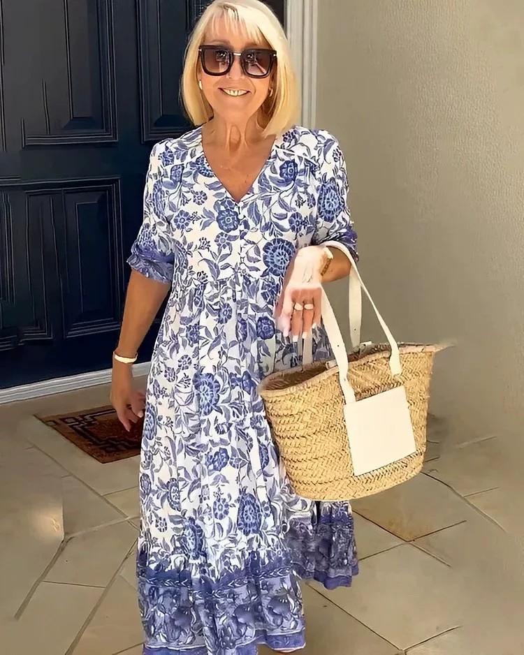 Amazon European and American Foreign Trade Elegant Long Loose Floral Dress Women's V-neck Printed Large Size Dress