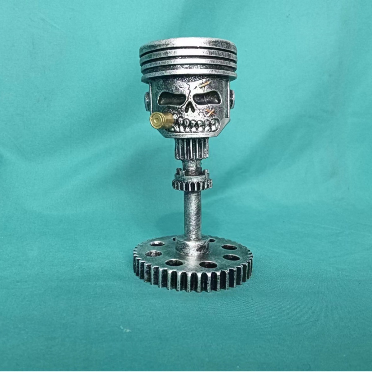 Крест -Борандер разлетаться, как горячие пирожки piston skull face sculpture поршень Скульптура лица черепа смола Механизм