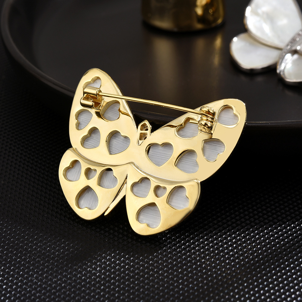 New luxury broken Cocoon Butterfly Natural fritillary butterfly brooch fashion elegant long princess same style corsage in stock