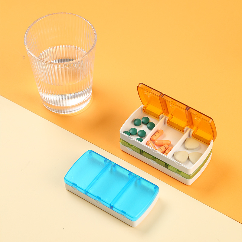 Creative mini pill box 3-compartment pill box sub-packaging box morning, middle and evening portable plastic small pill box spot