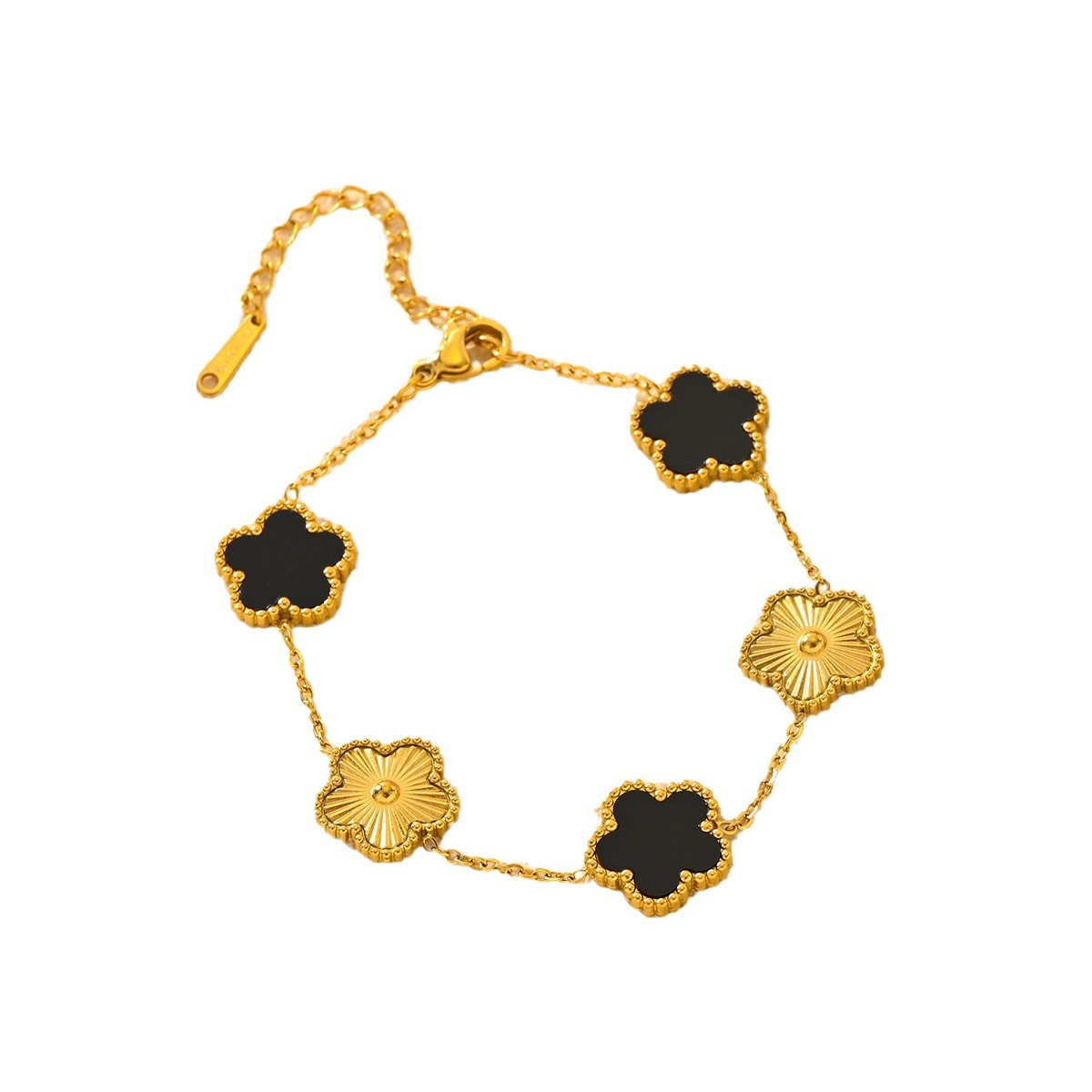 Stainless steel five-leaf flower suit titanium steel five-leaf earrings bracelet necklace wholesale five-leaf clover plum blossom necklace three-piece set