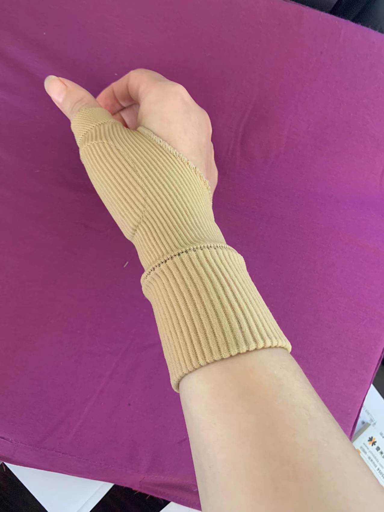 Wrist Breathable Sweat Absorbing Pressure Gloves Wrist Support Training Blue Ball Fitness Breathable Sweat Absorbing