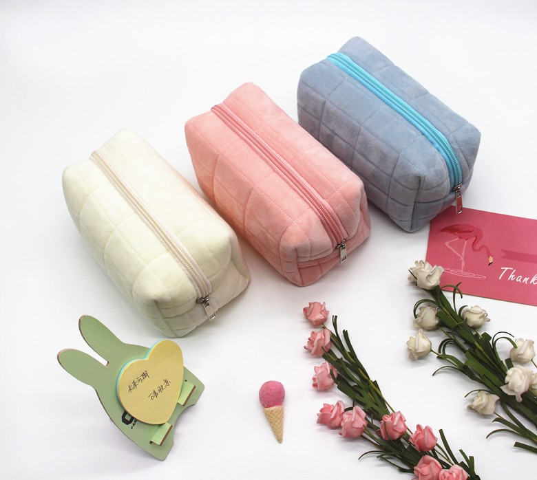 Pillow Pillow Bag Pillow Pencil Bag Ins Japanese Style High-value Large Capacity Student Storage Stationery Pen Box