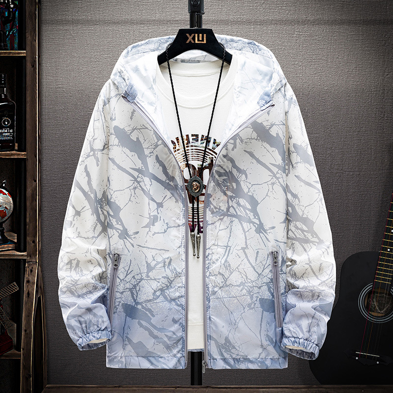 Wholesale new sunscreen men couple outdoor skin clothing light breathable gradient color sunscreen clothing large size thin coat