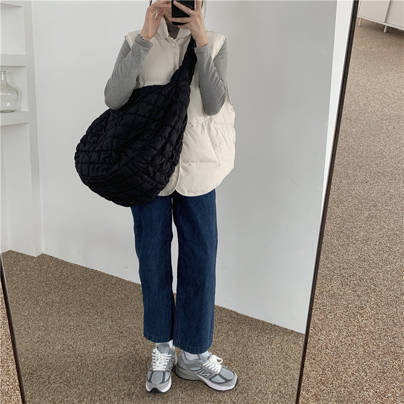 2024 New Korean Style Niche All-match Cloud Pleated Underarm Bag Casual Dumpling Bag Shoulder Crossbody Bag Women Tote