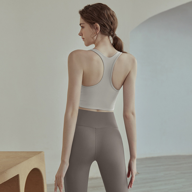 Sports underwear women's summer new outer wear color matching gathered professional sports vest fitness bra yoga clothing wholesale