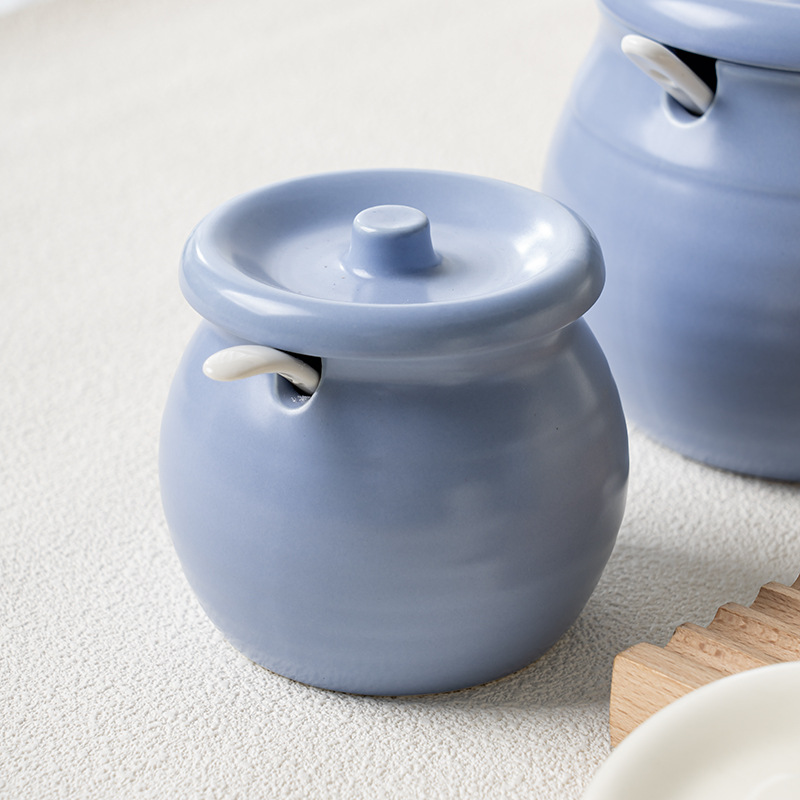 High-looking ceramic seasoning jar household high temperature resistant pig oil tank chili oil tank kitchen seasoning box sugar jar salt jar