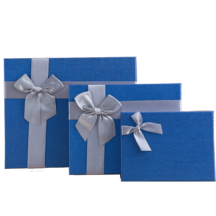 Creative Book Box Leaves Gift Box Scarf Scarf Gift Wood Carving Photo Frame Cosmetic Packaging Box Empty Box Wholesale