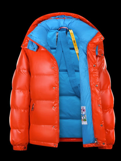 2024 new men's white duck down jacket men's warm fashion brand bright surface short thickened hooded jacket black and green