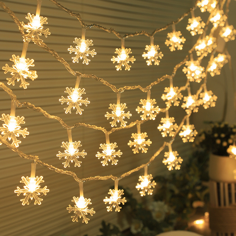Cross-border camping outdoor decorative lights led small lights indoor wedding decoration Christmas Festival snowflake light string wholesale
