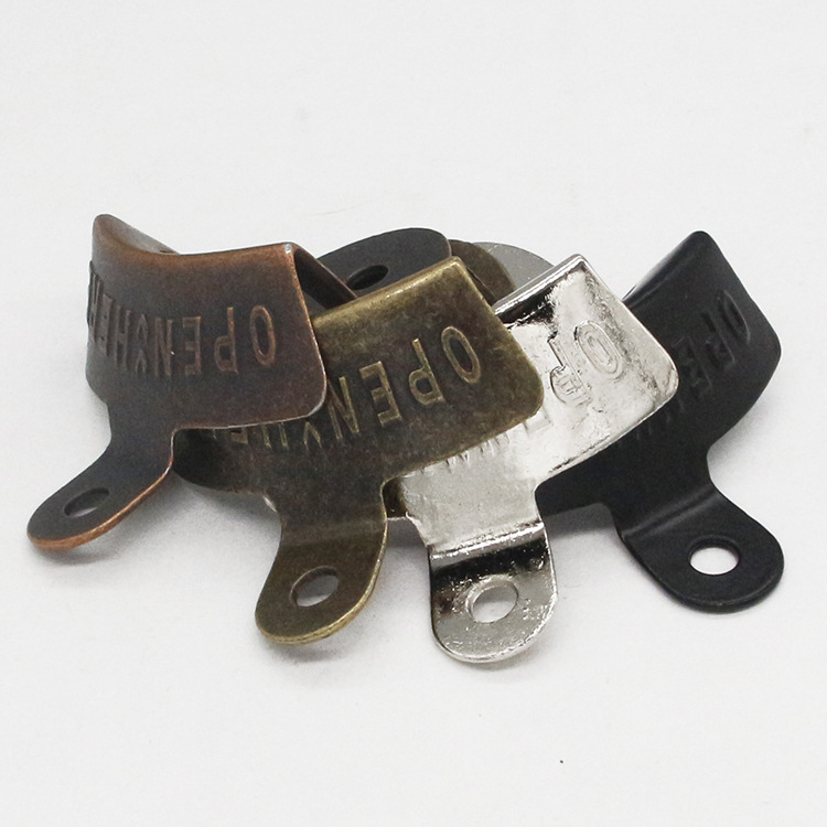 Zinc Alloy Bottle Opener Creative Retro Wall-hung Beer Bottle Opener Wall-hung Bottle Opener Can Opener