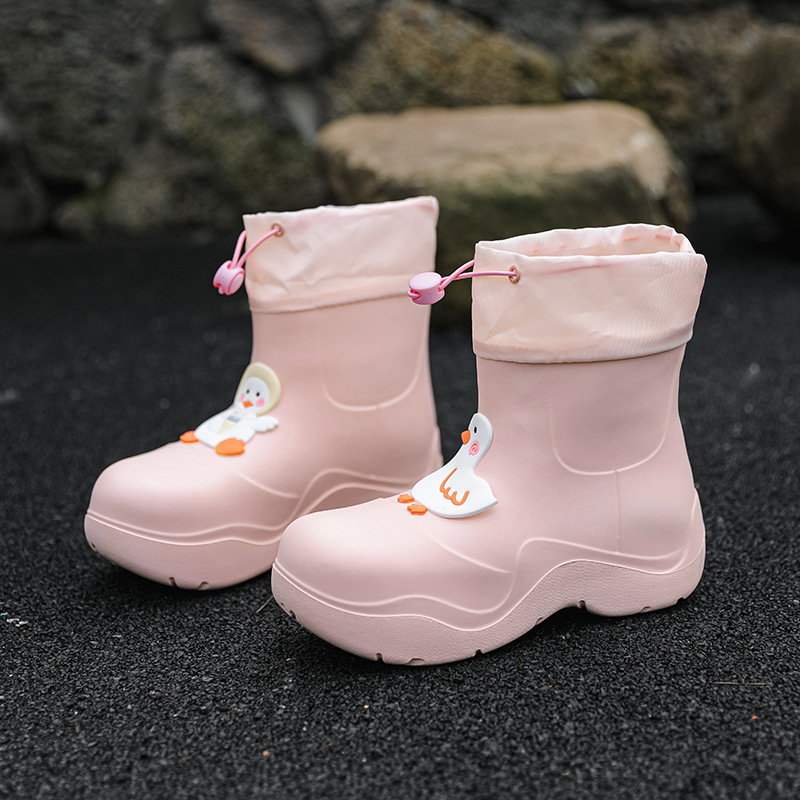 Distributable women's thick-soled rain boots in the tube non-slip wear-resistant outdoor water shoes Net Red fashion waterproof mouth lightweight water boots
