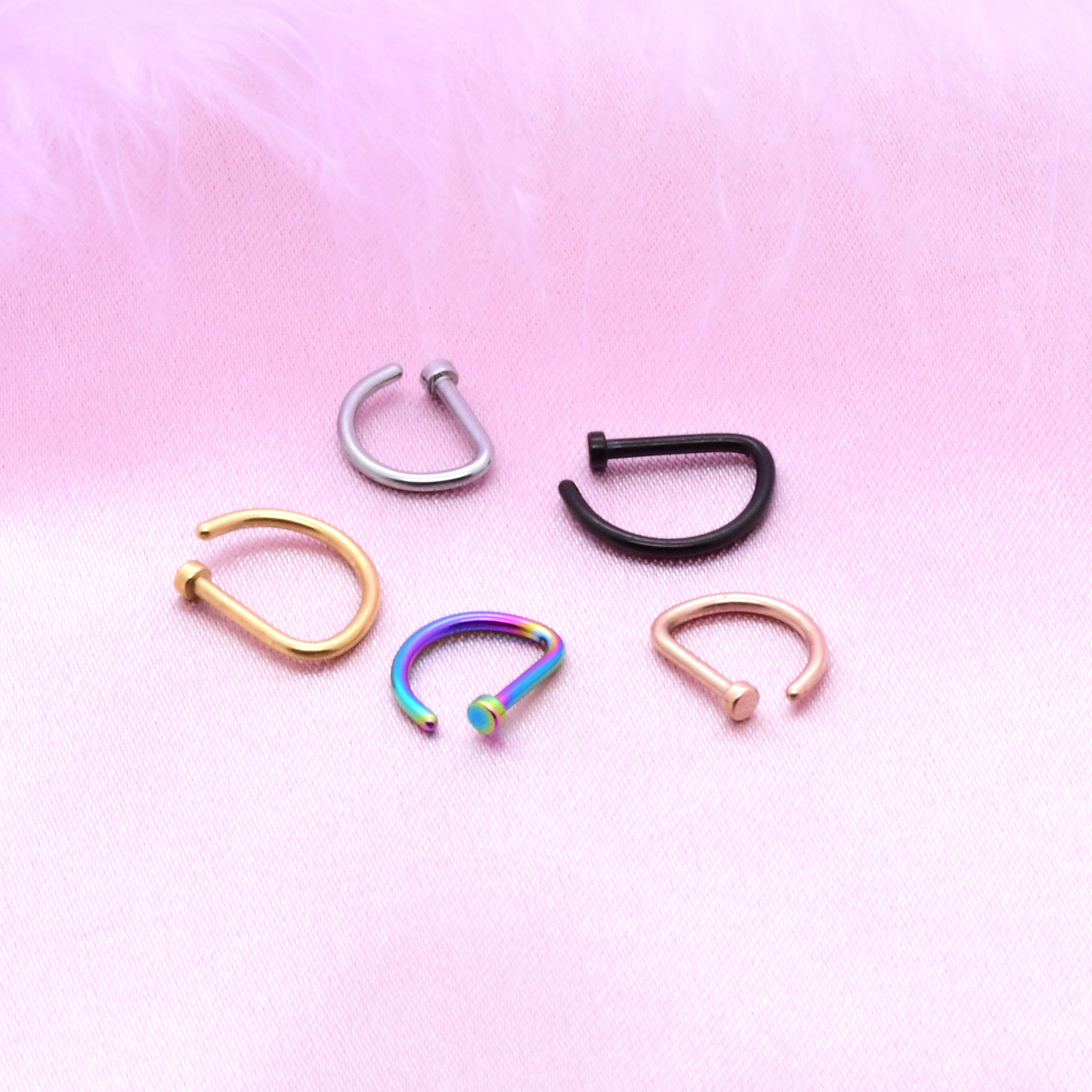 Cross-border source stainless steel D-type simple American personality style non-perforated nose ring jewelry fake nose nail nose lip ring