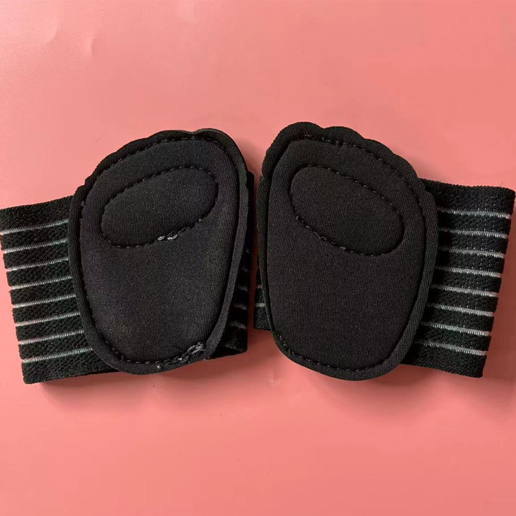 Yongquan acupoint massage forearm pad magnet massage four seasons can wear SBR velvet cloth health insole
