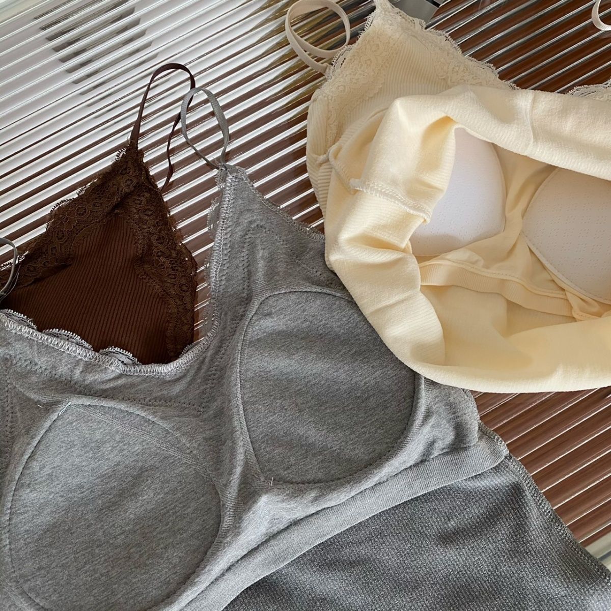 Lace camisole with chest pad French V-neck beauty back wrapped chest outer wear adjustable slim bottoming top for women