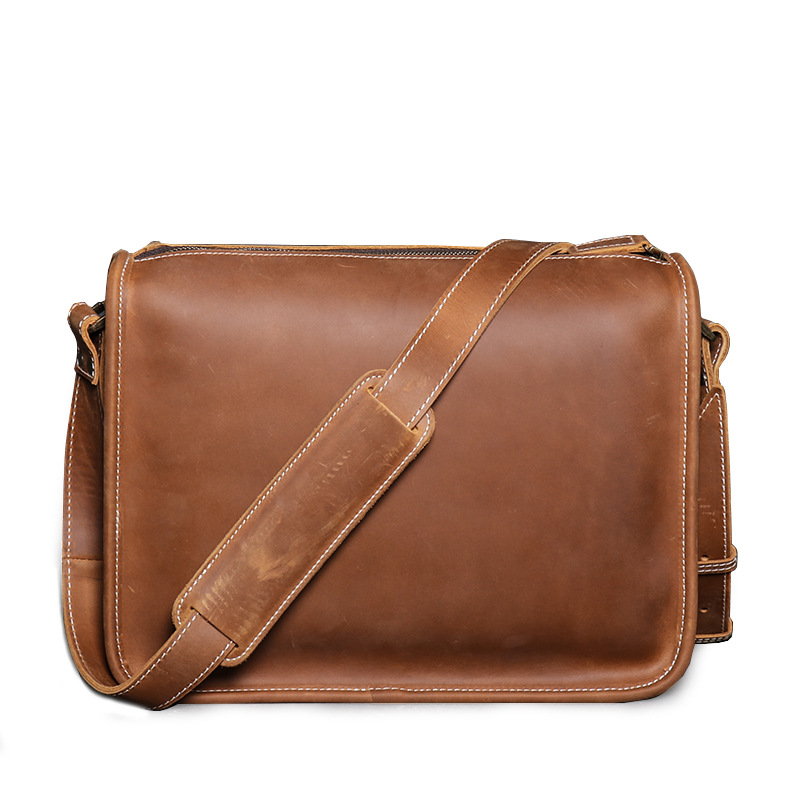 A generation of new men's Crazy Horse leather vintage shoulder bag leather women's simple messenger bag large capacity messenger bag