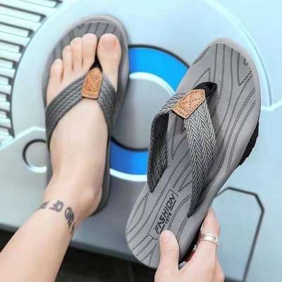 Internet Celebrity New Summer Men's Thick-soled Flip-flops Outer Wear Korean-style Fashionable Distinctive Rubber-soled Sandwich Slippers