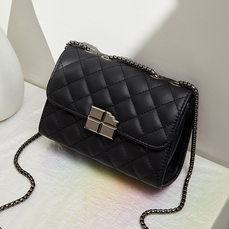 bag foreign trade wholesale bag 2023 fashion texture bag Diamond Plaid messenger bag classic best-selling all-match chain bag