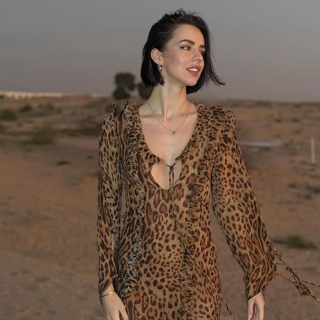 2024 cross-border Amazon AliExpress chiffon sexy leopard print dress ruffled front slit long-sleeved dress HY104