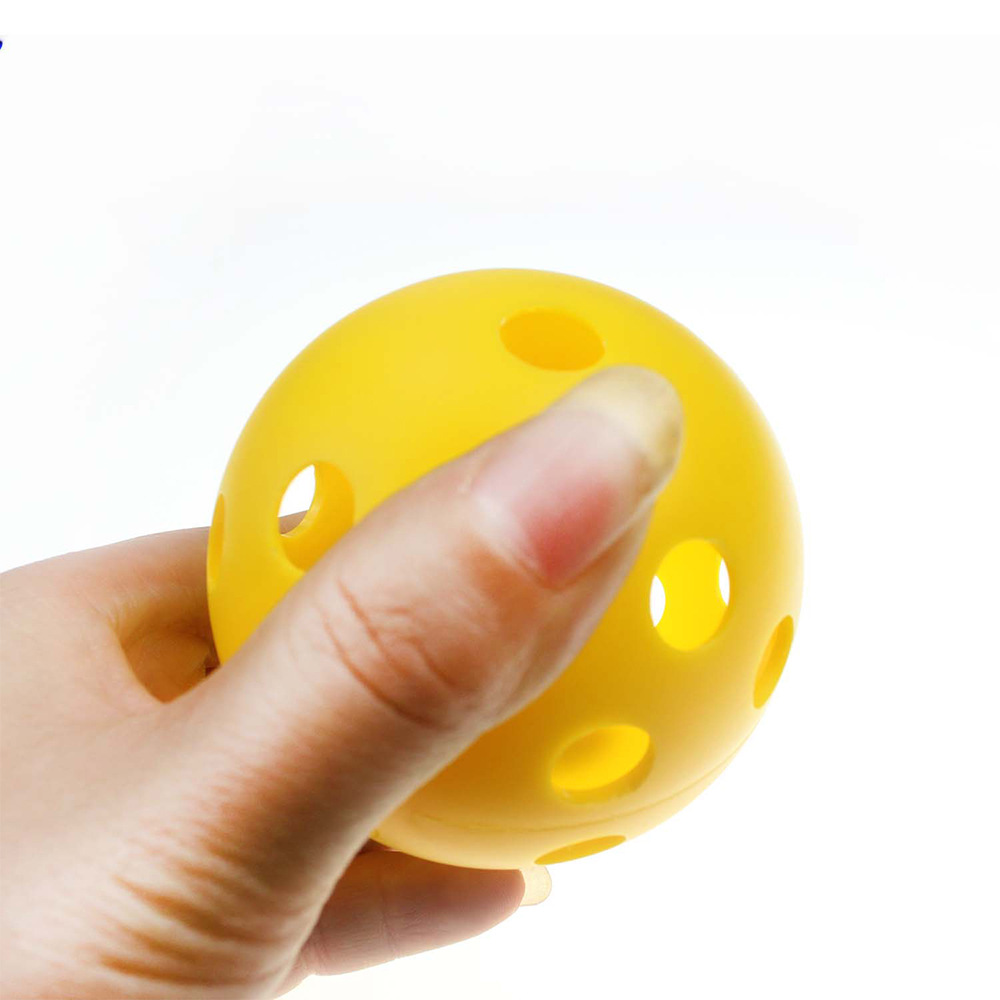 Indoor and outdoor golf ball 26-hole practice ball 42mm hole ball PE blowing plastic floating ball yellow