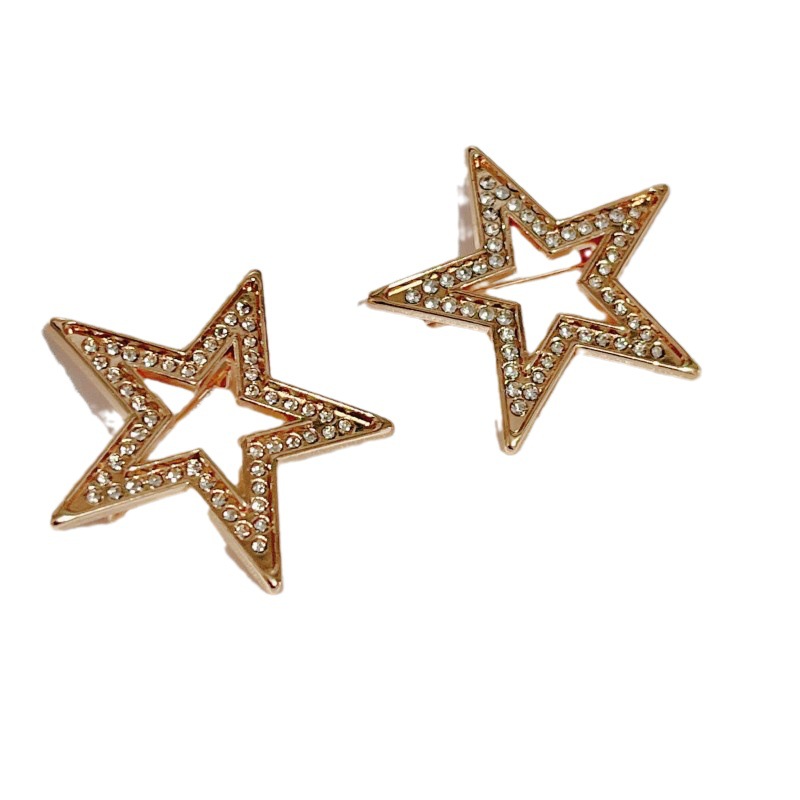 Cross-border hot-selling brooch high-grade female suit anti-light pearl pin shawl waist five-pointed star jewelry wholesale
