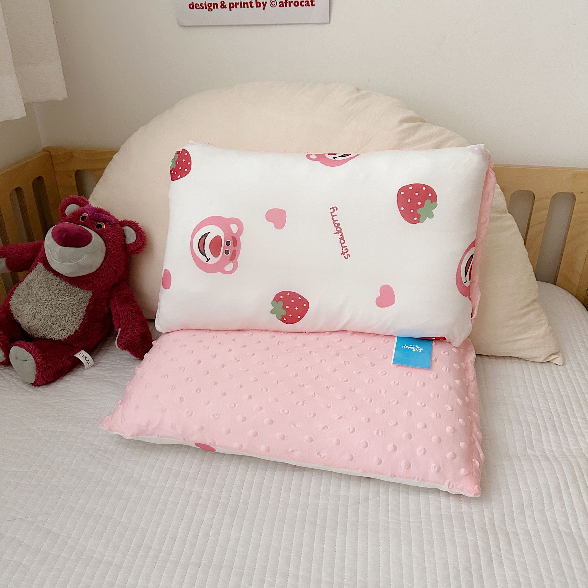Foreign trade di cartoon Ice Silk bean pillow core Children Baby Removable machine wash soothing cool bean pillow wholesale