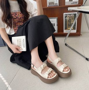 Sports style sandals women's thick bottom ins2022 summer fairy style Harajuku muffin flat bottom Bud Roman shoes manufacturers