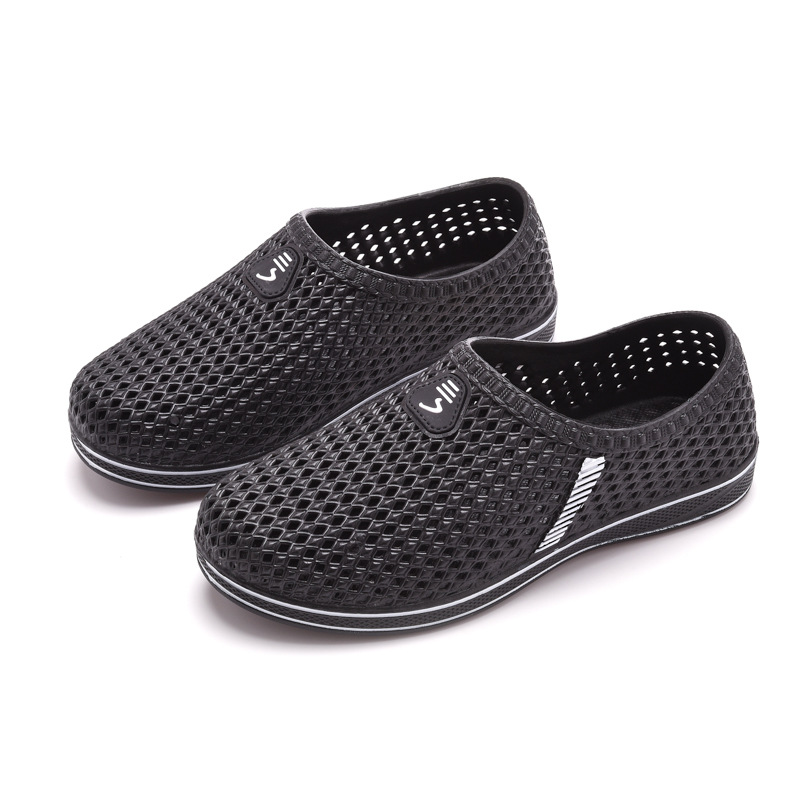 Hole Shoes Men's Summer New Fashionable Thick Bottom Toe Sandals Soft Bottom Outer Wear Casual Non-slip Breathable Beach Shoes