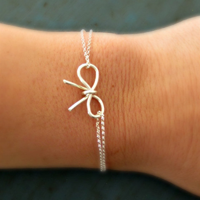 Europe and the United States cross-border jewelry personality Fashion female alloy double chain bracelet manufacturers direct supply simple bow bracelet