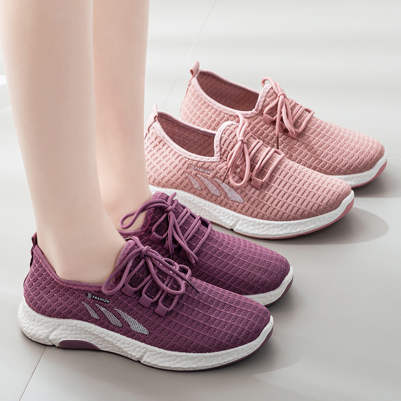 Women's sneakers 2023 Summer new mother shoes women's casual walking shoes running fly woven shoes a generation of hair