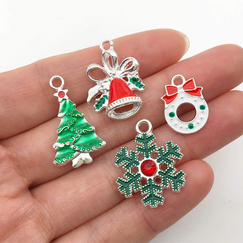 1つのクリスマスツリーの雪の鈴diy合金の部品のブレスレットのネックレスのキーホルダーの小さいペンダントの油の小さいペンダント|undefined