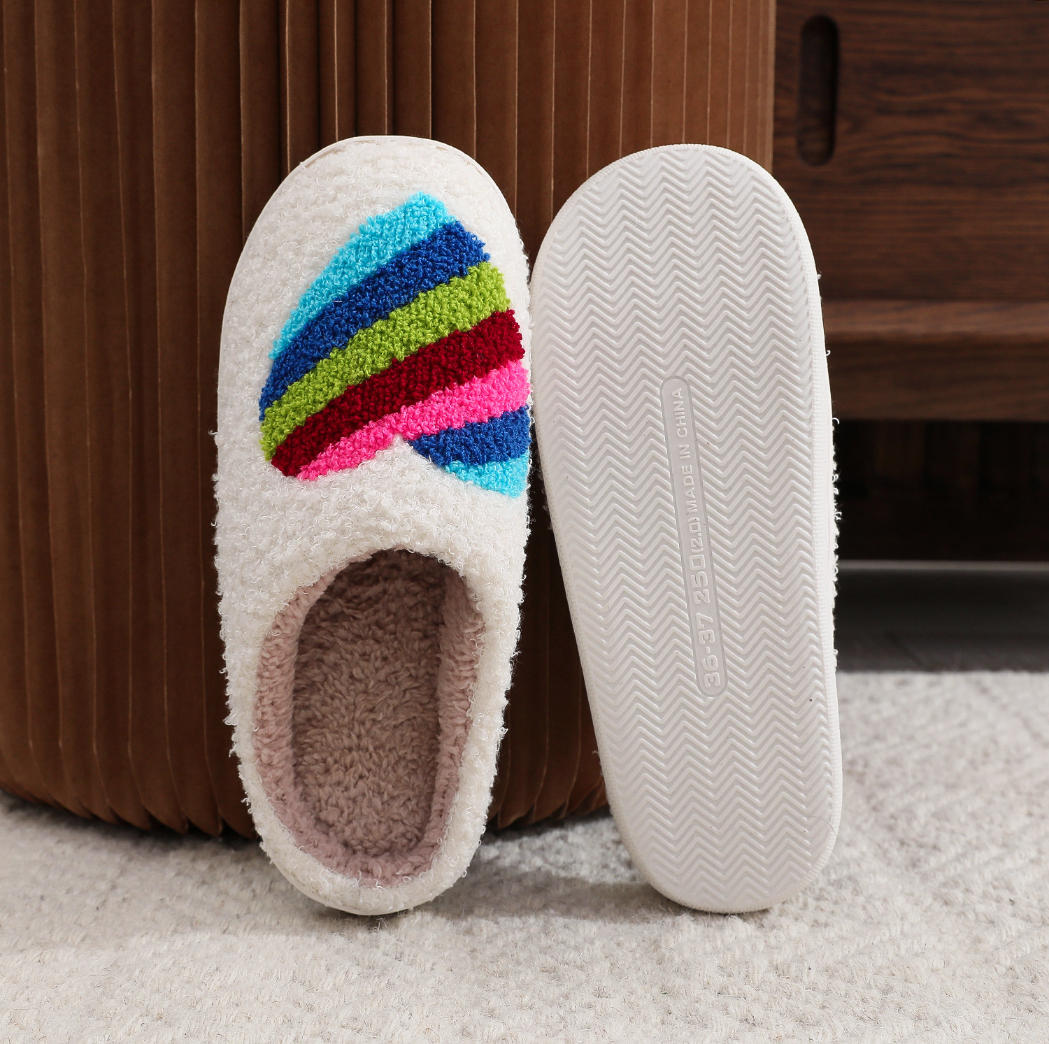 Cross-border mushroom hot winter smiley face peach heart cotton slippers women wholesale indoor home rainbow plush warm slippers