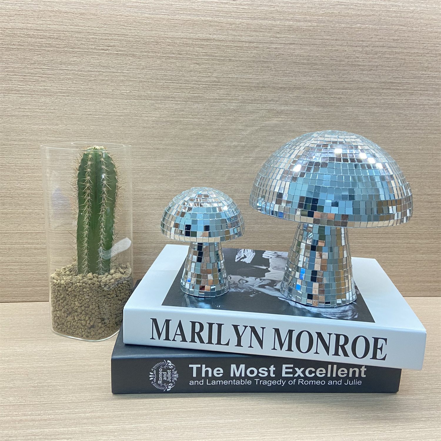 Mushroom Disco Ball Mirror Glass Decorative Mushroom Ornaments Cross-border New Mushroom Disco Ball