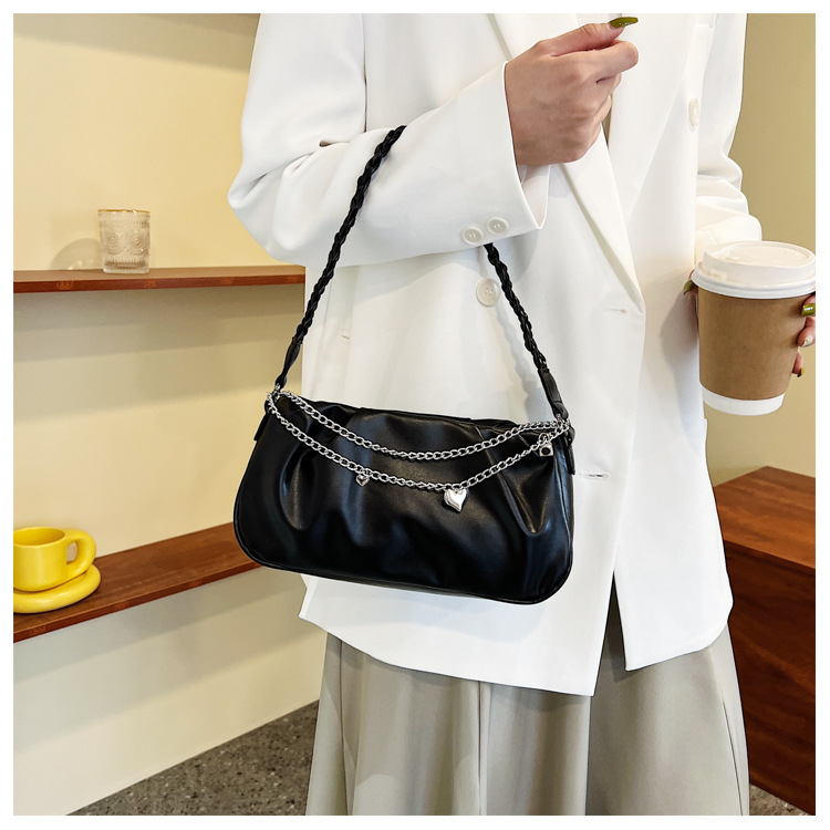 Niche Design Bag Women's Pleated Cloud Square Handbag Simple All-match Small Fresh Style Zipper Chain Underarm Bag_voghion.com