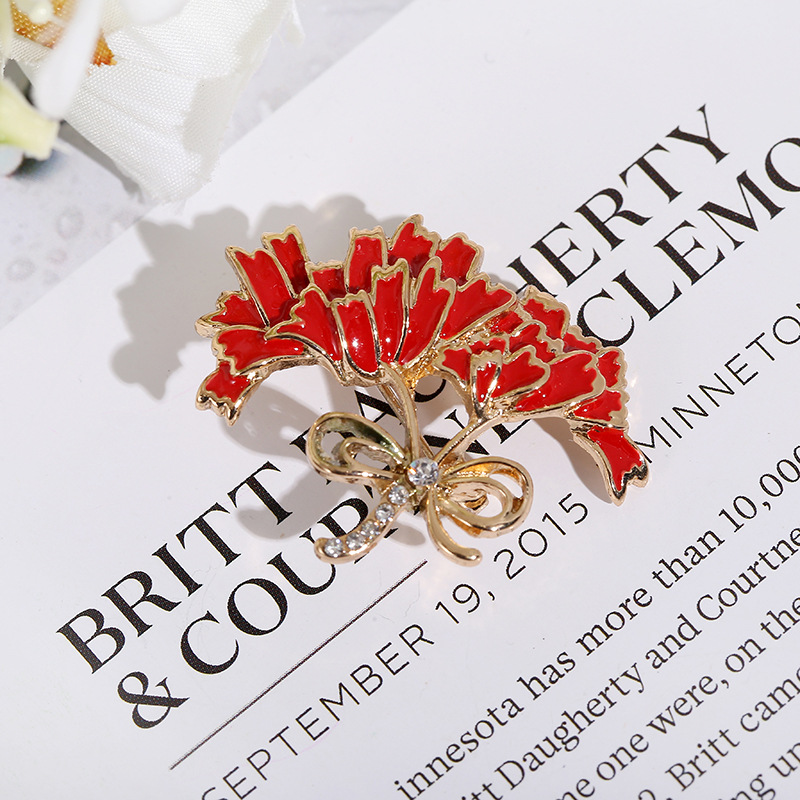 New vintage rose flower brooch red high-grade anti-light flower pin European and American diamond-studded delicate ladies brooch