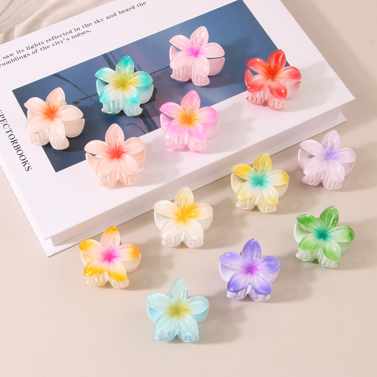 Guanyang small size 4CM candy color egg flower grab clip cross-border hot sale sweet hairpin headdress female flower hair accessories_voghion.com