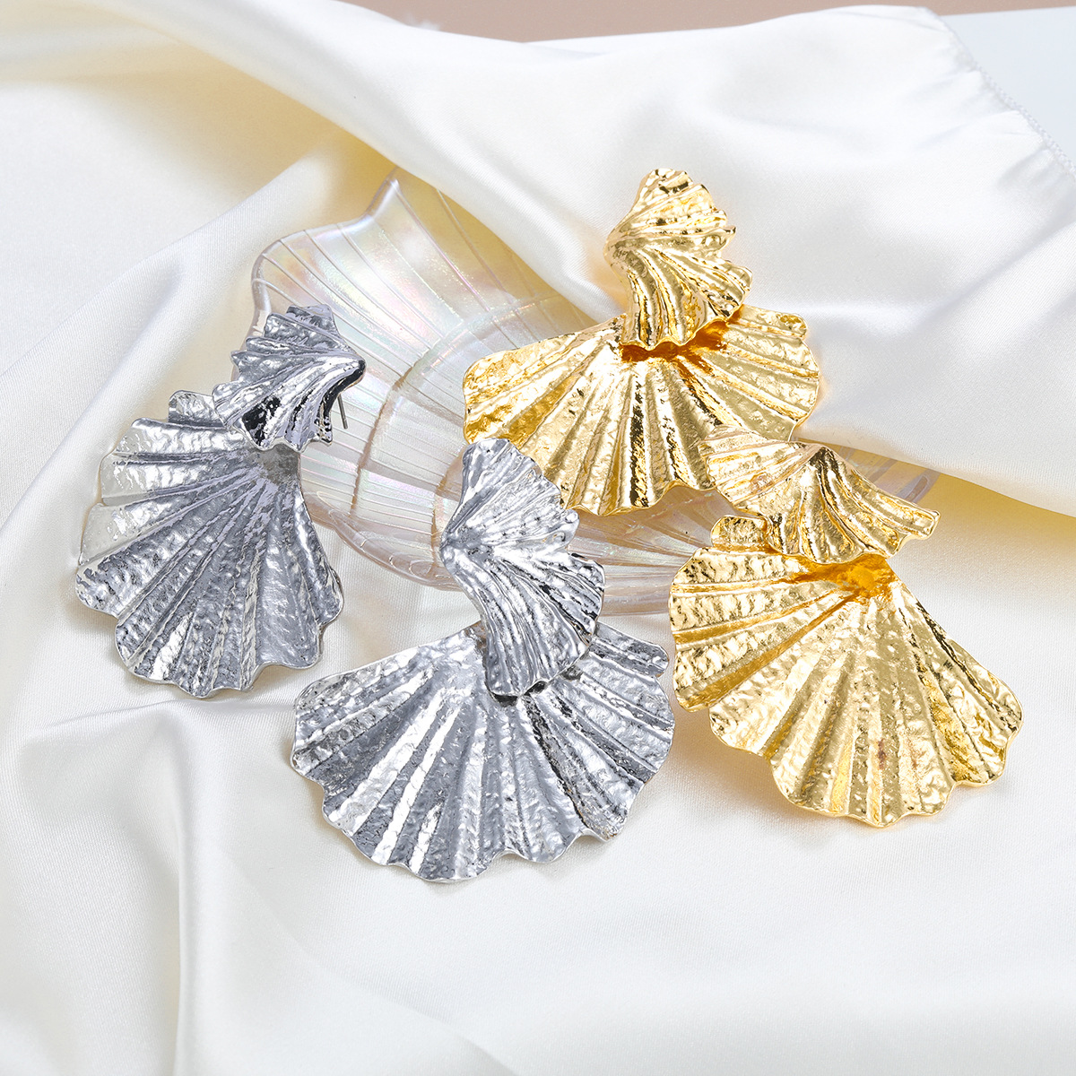夏季新款合金耳環花卉耳飾女歐美誇張金屬感跨境飾品批發earrings