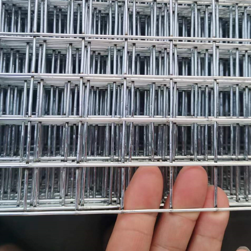 Hot galvanized welded wire mesh wire mesh inner wall insulation enclosure corn mesh flue steel wire mesh welded wire mesh wholesale