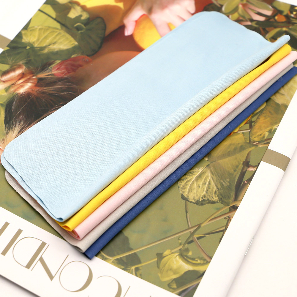 Spot wholesale new microfiber glasses cloth solid color camera lens cleaning cloth wipe table cloth needle a glasses cloth