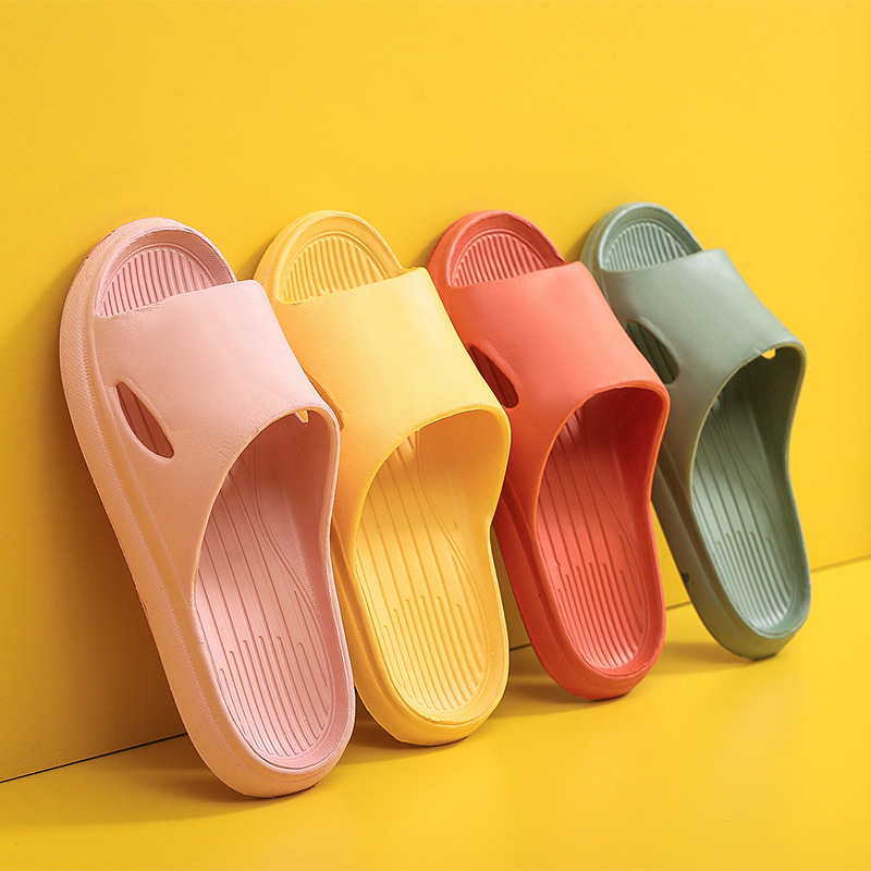 2023 Couple Home Slippers Home Wearing Shit Feeling Slippers Bathroom Bath Soft Non-slip Slippers