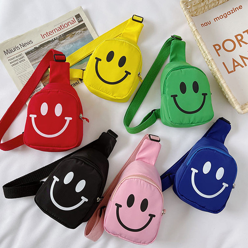 Smiley girl messenger bag 2023 new summer children's backpack large capacity medium and big Children Baby small bag small children