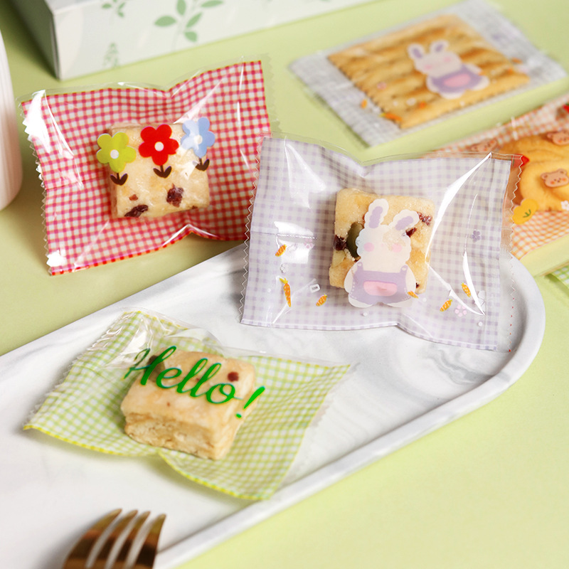 New snowflake crisp packaging bag summer flowers mixed nougat machine seal bag candy packaging bag manufacturers wholesale