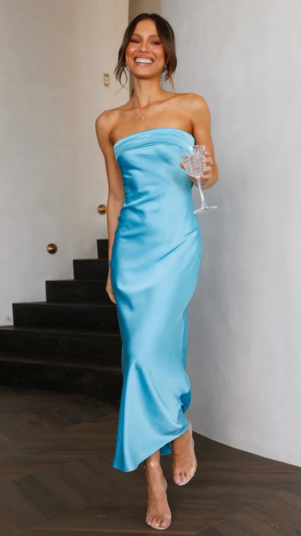 23 years spring and summer new European and American foreign trade temperament socialite satin hollow backless strapless dress long 23082