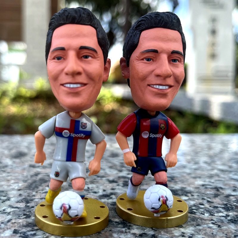 Barcelona Football Souvenir Messi Ronaldinho Piklevan Puyol Doll Doll Gift Surrounding