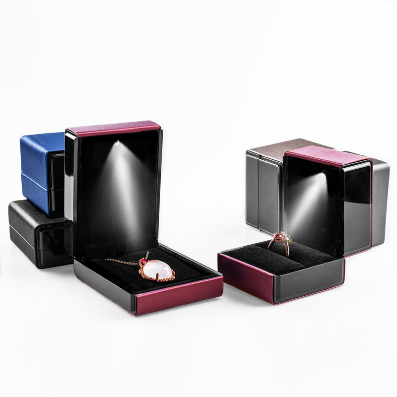 Factory in stock Spray Paint Jewelry Jewelry Box Cyber Celebrant Ring Pendant Watch Box Luminous Led Necklace suit Jewelry Box
