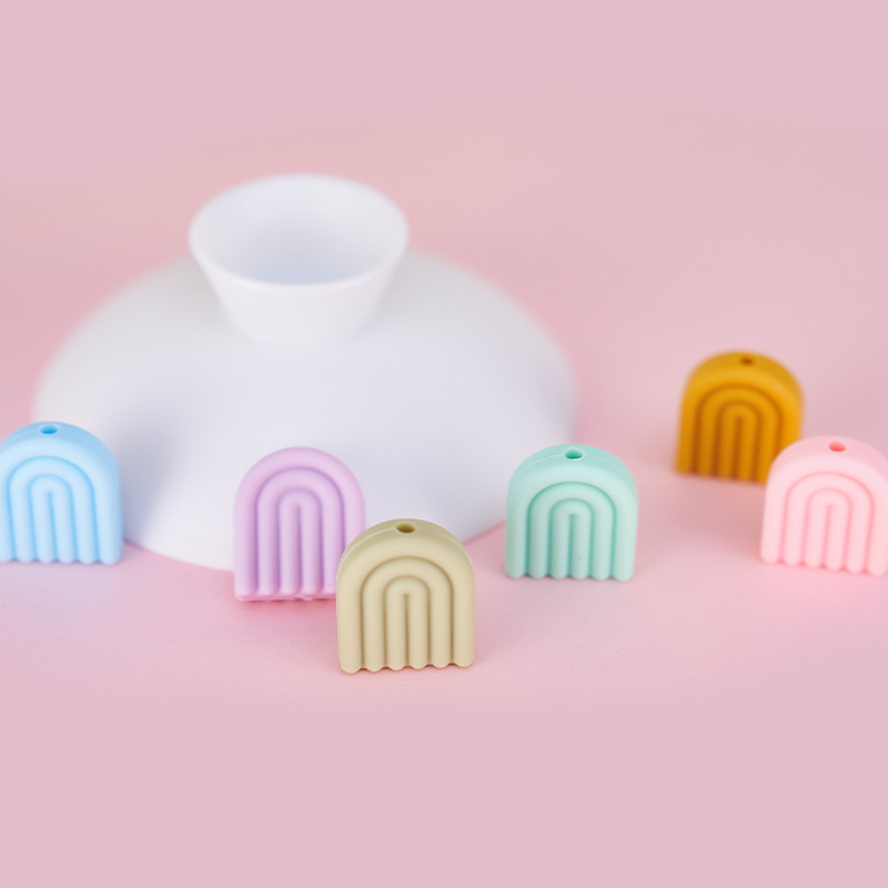 Amazon baby gum diy silicone beads rainbow arch pacifier chain accessories food grade silicone beads wholesale