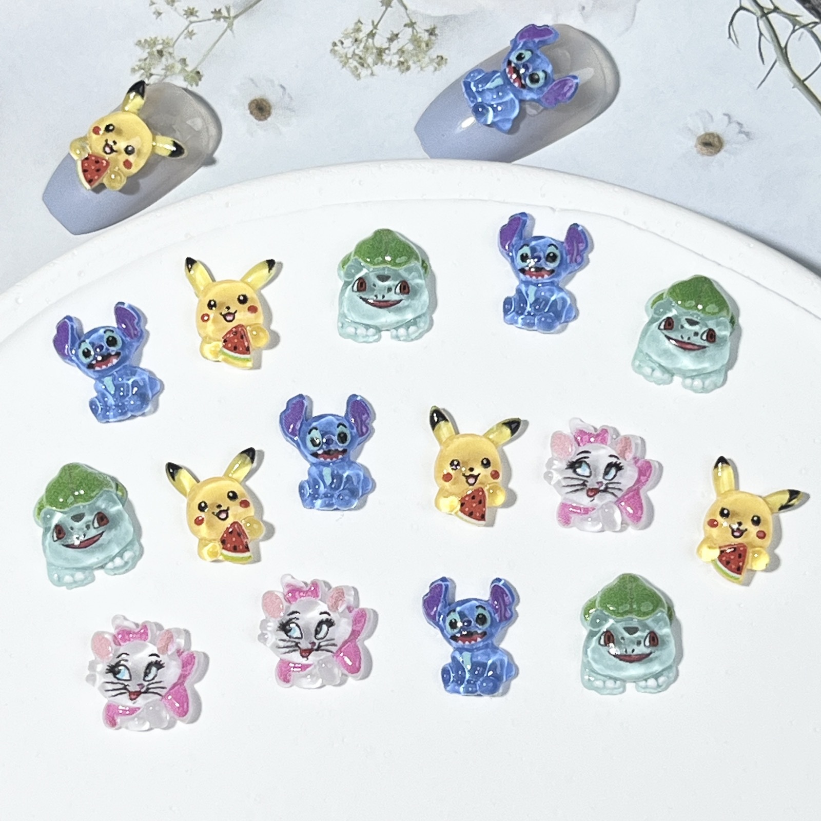 Cross-border hot stitch nail accessories wholesale Cute Pikachu Pooh Bear cartoon resin accessories