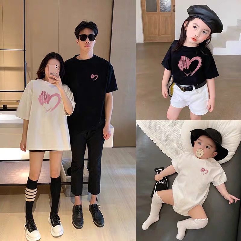 Net Celebrity Fried Street 2023 Summer Parent-Child Suit High-end Mother and Child Mother and Daughter Baby Family of Three or Four Love Short Sleeve T-shirt