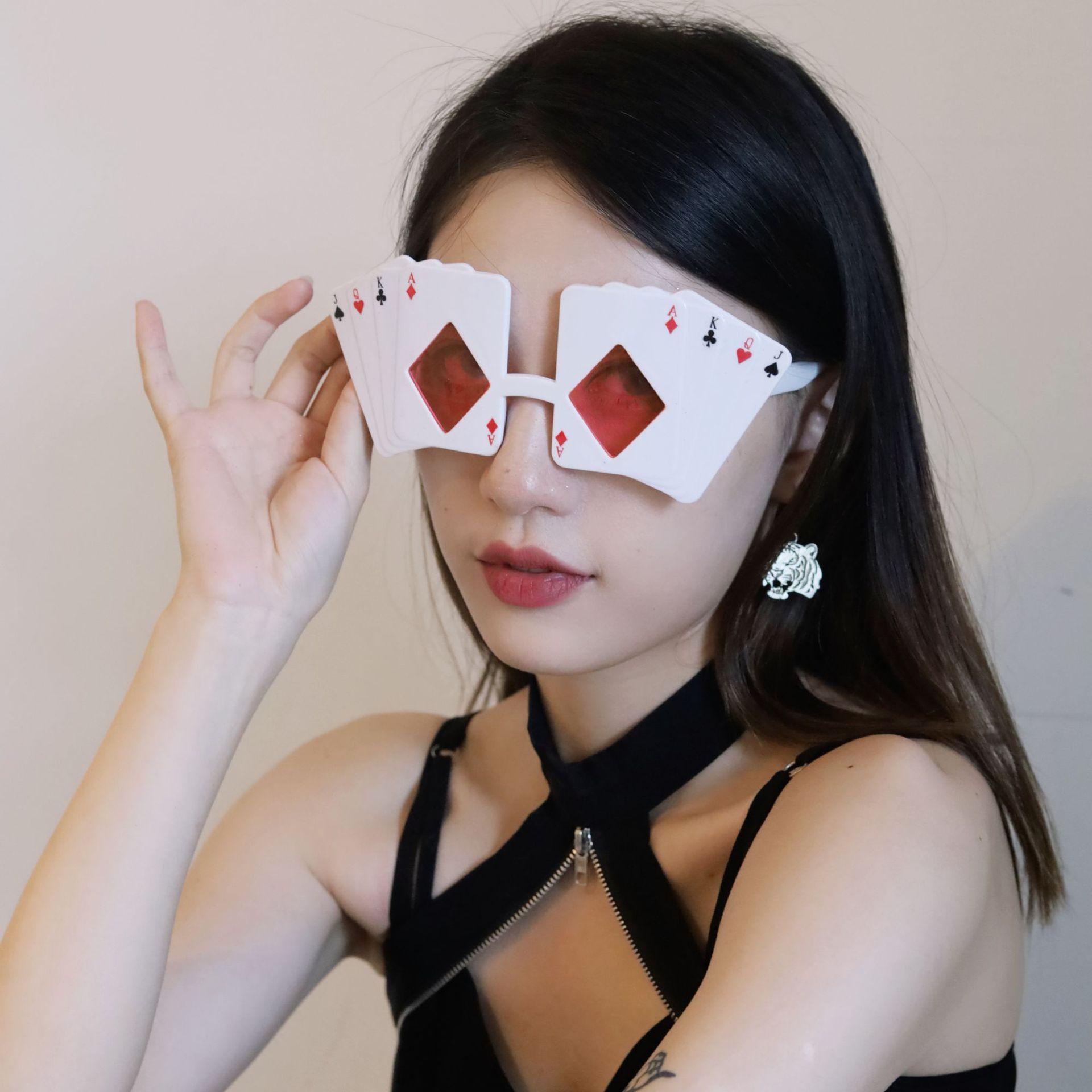 Little Red Book Party Friends Party Spray Paint Funny Birthday Fun Personality Graduation Photo Card Playing Card Glasses