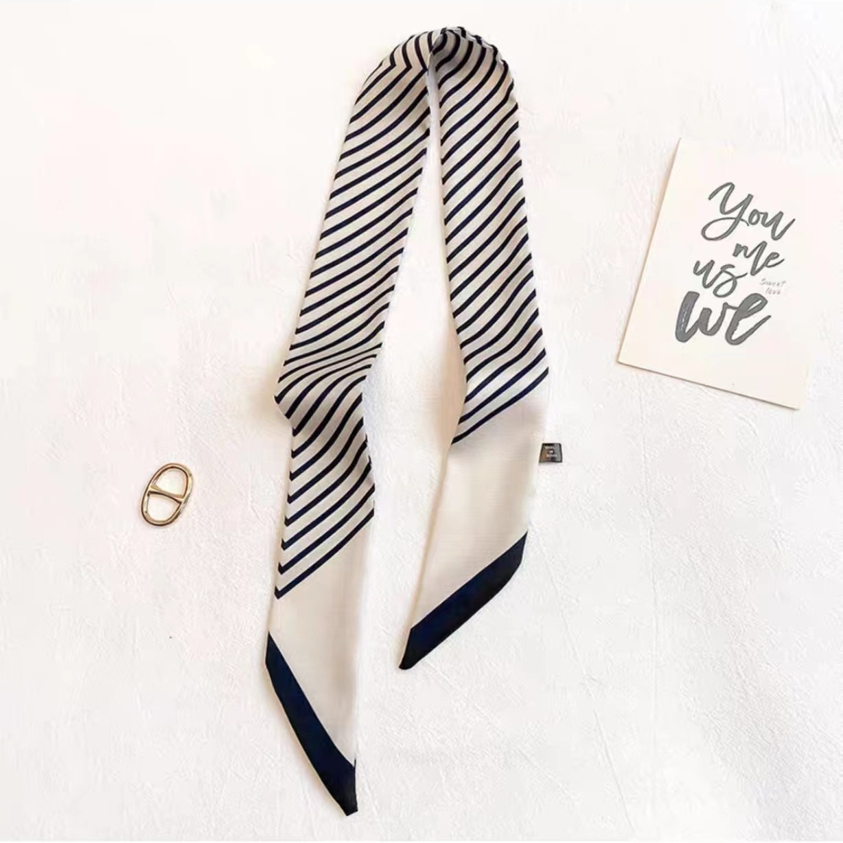 2024 New style tie bag female tie hair scarf summer and autumn thin French imitation big brand random hair band silk scarf small ribbon